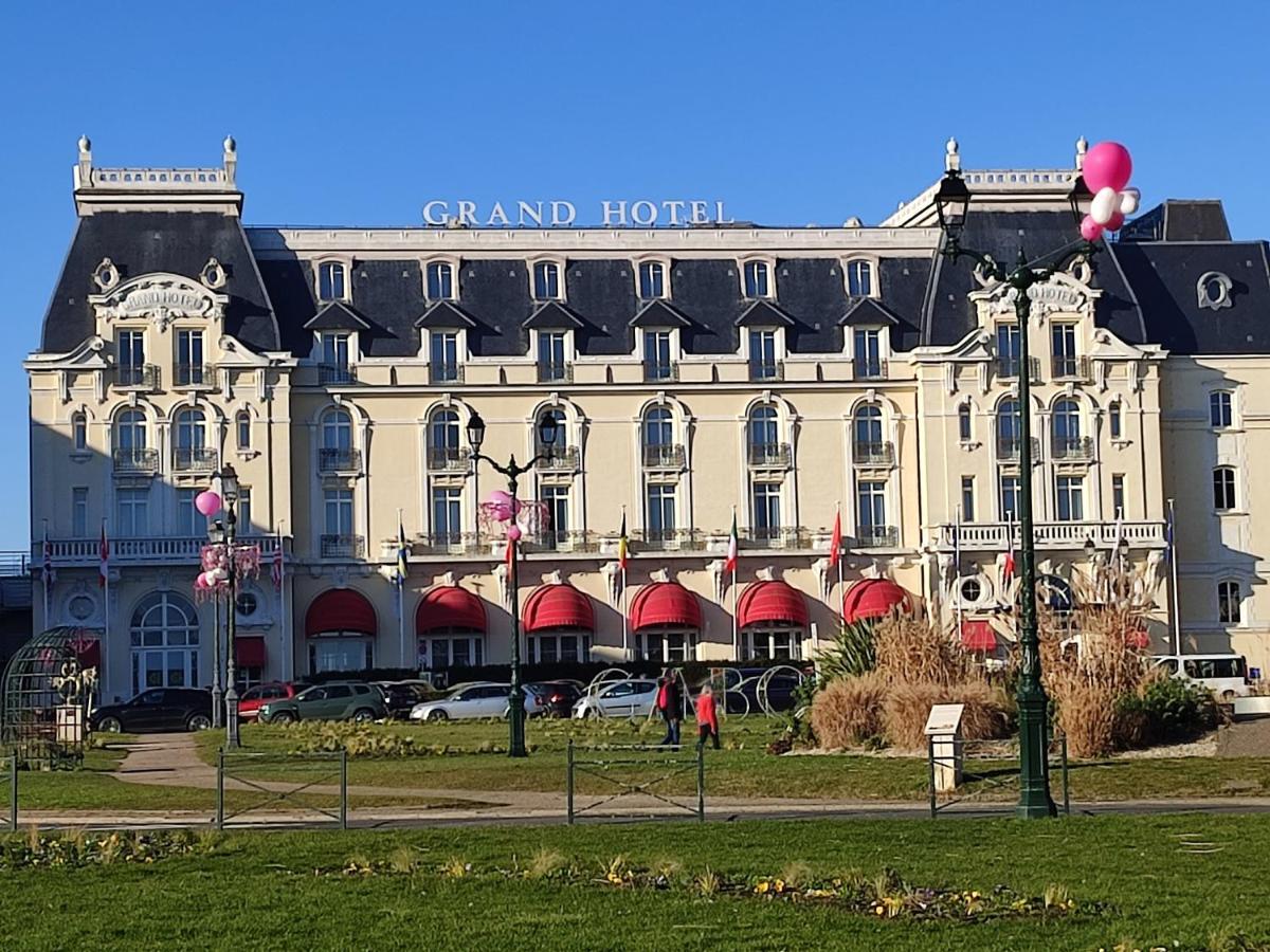 Un Nid D ' Amour Cabourg Ngoại thất bức ảnh